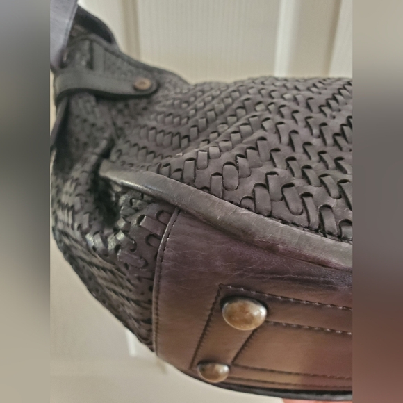 Viola Castellani Italian woven leather bag Navy - Picture 12 of 16